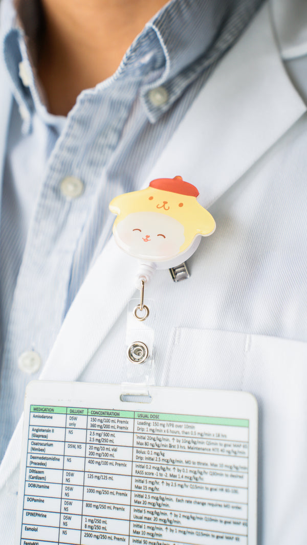 Pompom-uri Badge Reel
